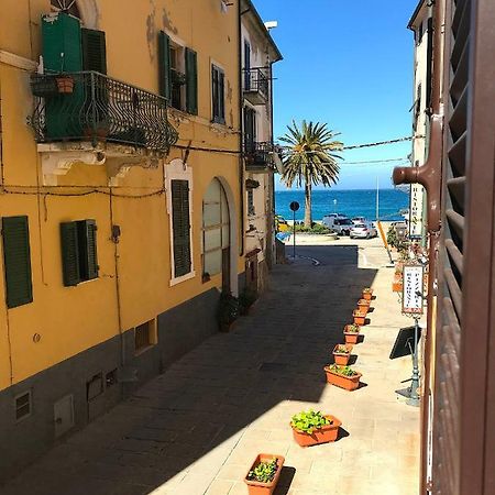Le Case Di Mia Marciana Marina  Exteriör bild